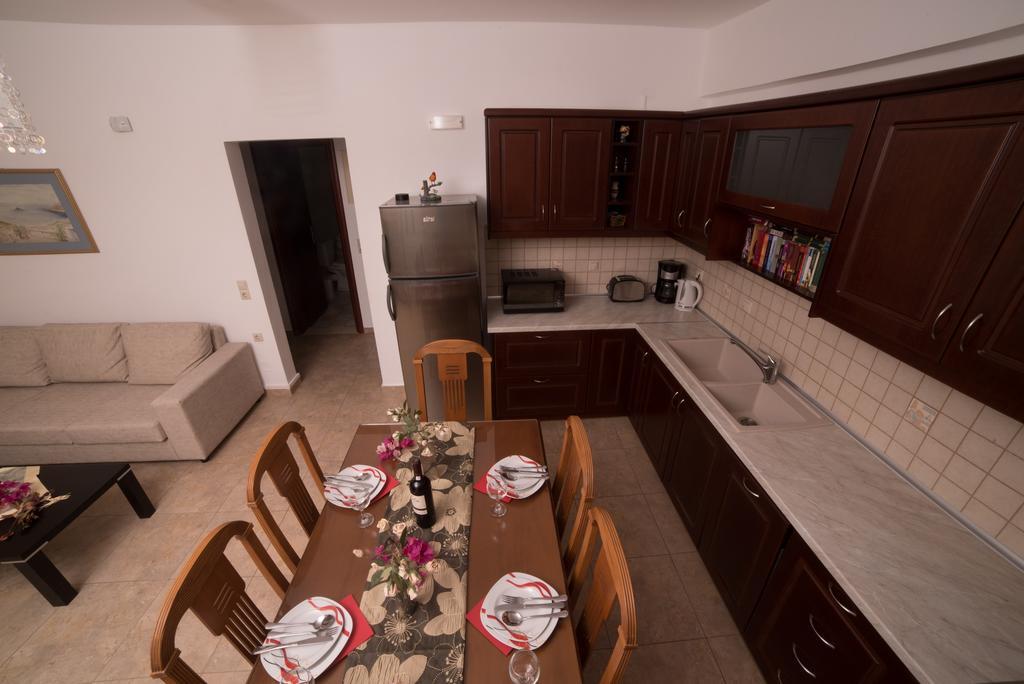 Bodikos Villas & Apartments Pitsidia Exterior foto